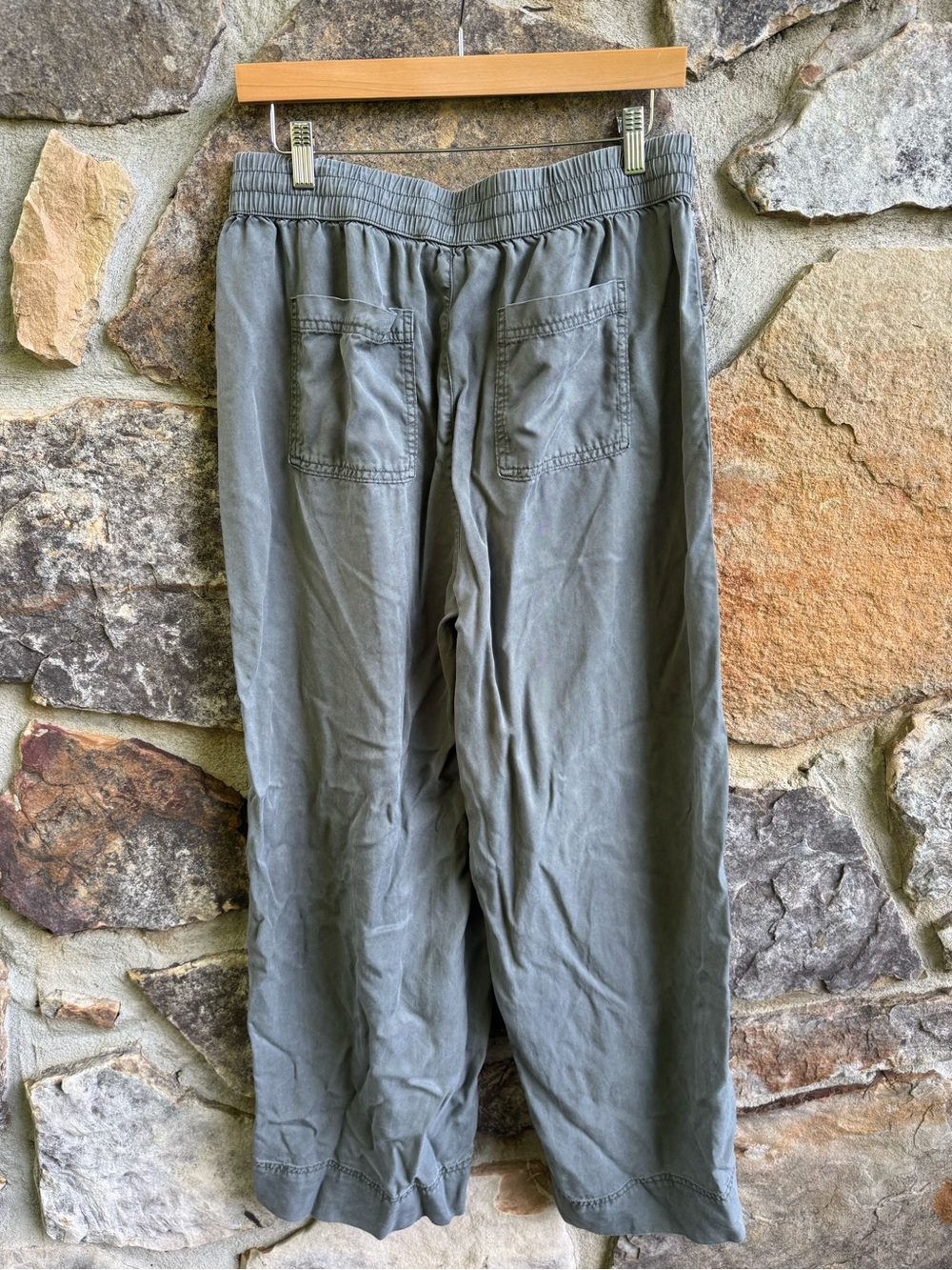C&C California Olive Gray Drawstring Wide Leg Pants Large Boho Tencel Artsy - Picture 6 of 15